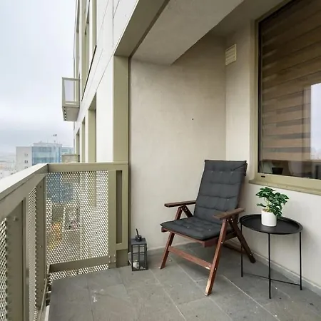 Sky View - Golden Horizon Apartamento *