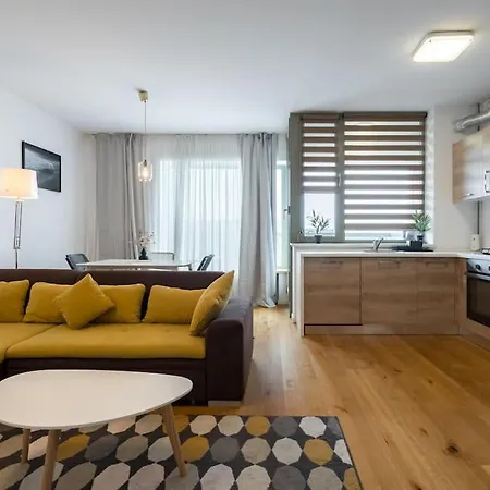 Sky View - Golden Horizon Appartement