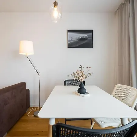 Apartment Sky View - Golden Horizon *