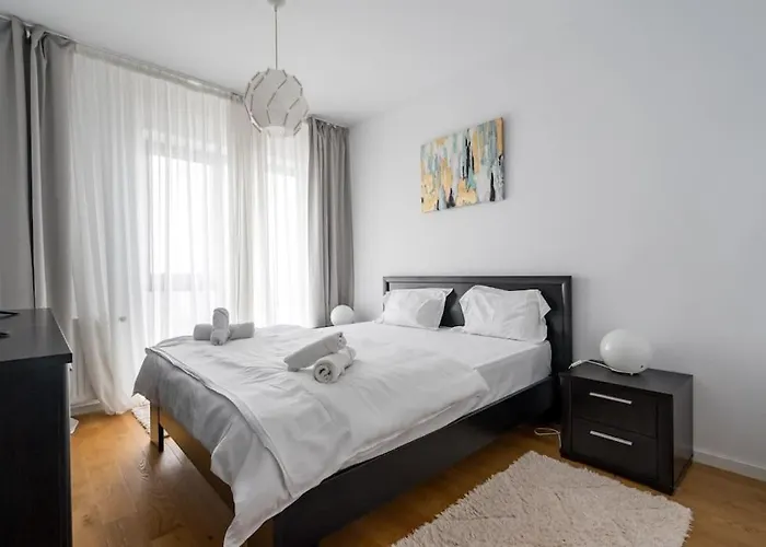 Sky View - Golden Horizon * Bukarest