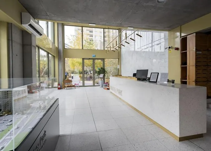 Apartament Sky View - Golden Horizon *