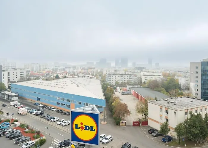 Sky View - Golden Horizon *