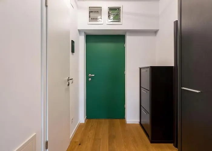 Sky View - Golden Horizon Appartement